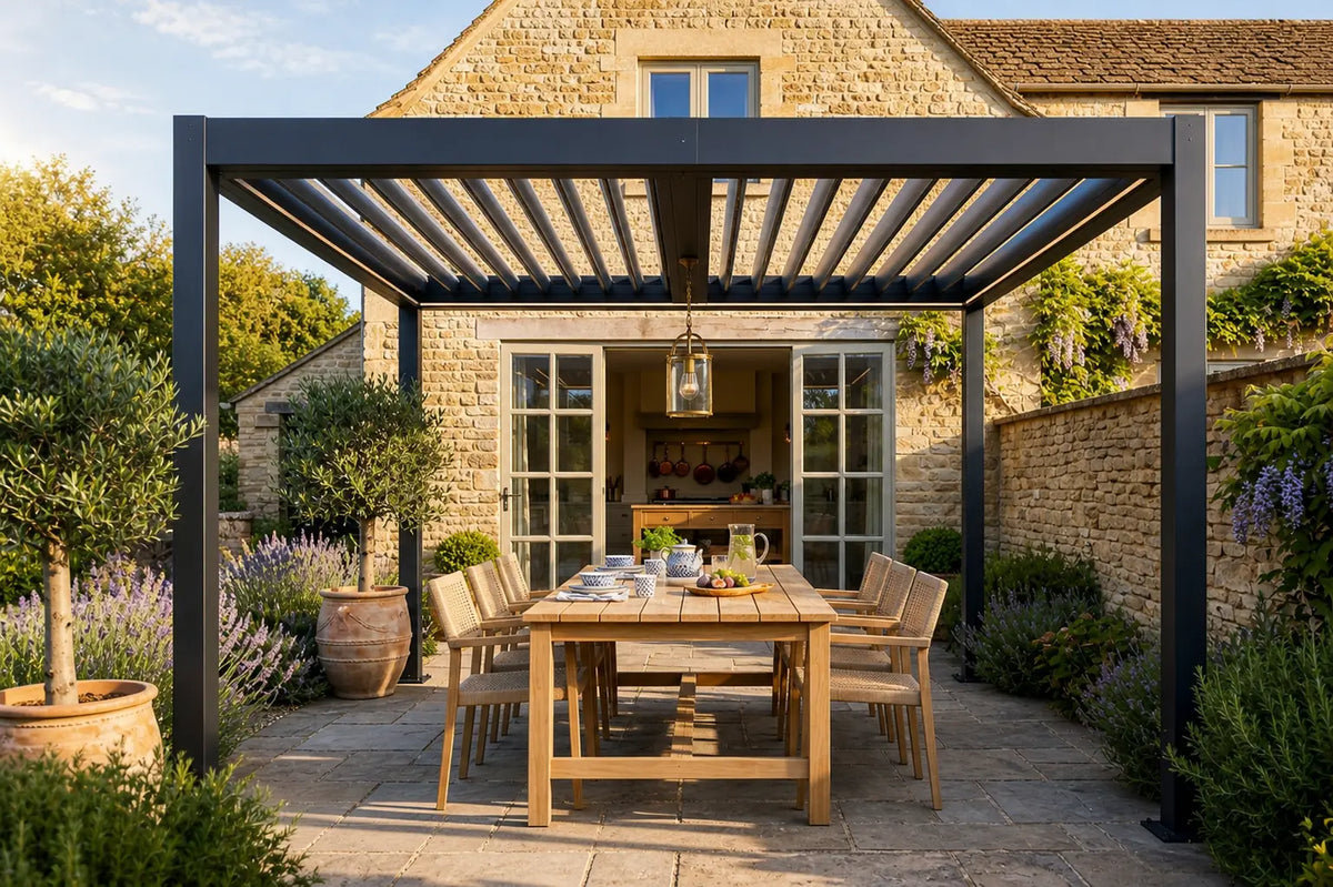 Clara. Pergola bioclimatique 3x3